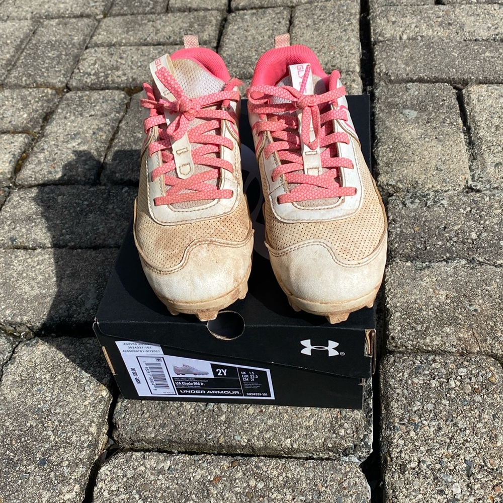 Girls UA Glyde RM Jr. Cleats - under armour